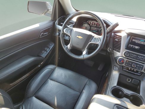Used 2019 Chevrolet Tahoe LT AWD/4WD image 15