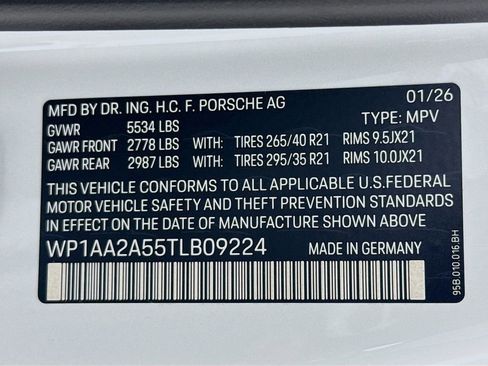 New 2026 Porsche Macan Turbo image 38