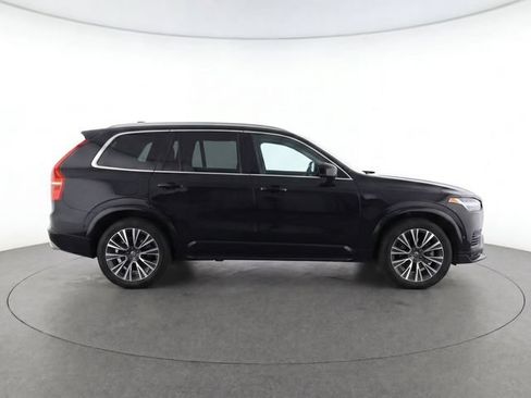 Used 2020 Volvo XC90 T5 Momentum FWD image 6