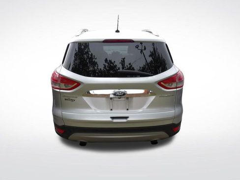 Used 2015 Ford Escape Titanium w/ Equipment Group 301A FWD image 14
