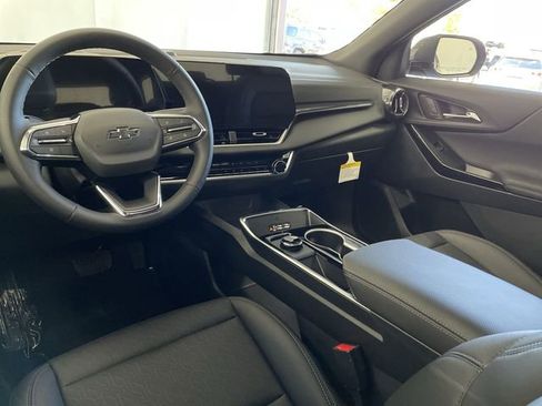 New 2026 Chevrolet Equinox LT FWD image 21
