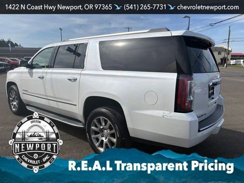 Used 2016 GMC Yukon XL Denali AWD/4WD image 7