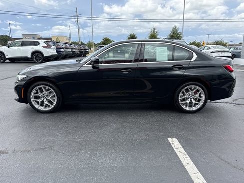 Used 2025 BMW 330i xDrive Sedan AWD/4WD image 10