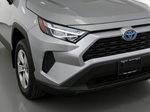 Used 2024 Toyota RAV4 XLE image 8