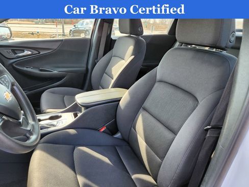 Used 2023 Chevrolet Malibu LT FWD image 25