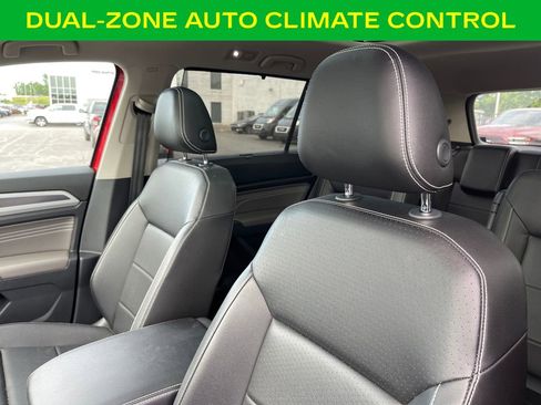 Used 2021 Volkswagen Atlas SE w/ Panoramic Sunroof Package AWD/4WD image 19