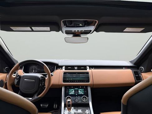 Used 2022 Land Rover Range Rover Sport SVR image 13