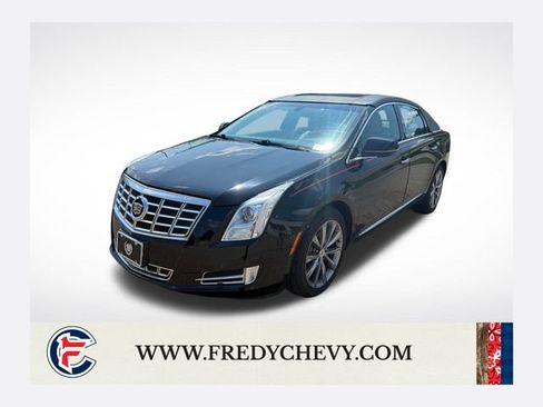 Used 2013 Cadillac XTS Luxury AWD/4WD image 1