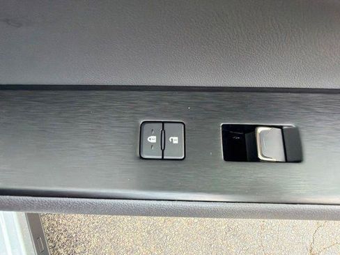 Certified 2024 Lexus UX 250h F Sport FWD image 32