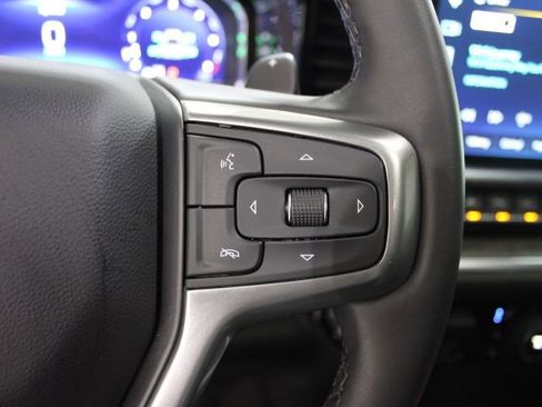Used 2024 Chevrolet Silverado 1500 LTZ w/ LTZ Premium Package AWD/4WD image 41