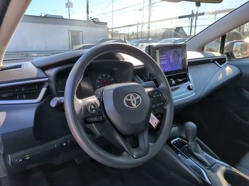 Used 2024 Toyota Corolla LE image 24