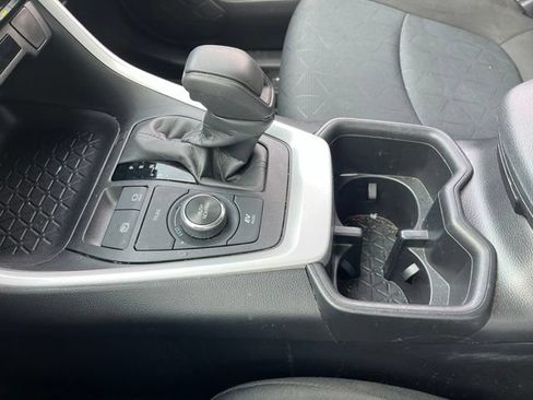 Used 2024 Toyota RAV4 AWD Hybrid image 24