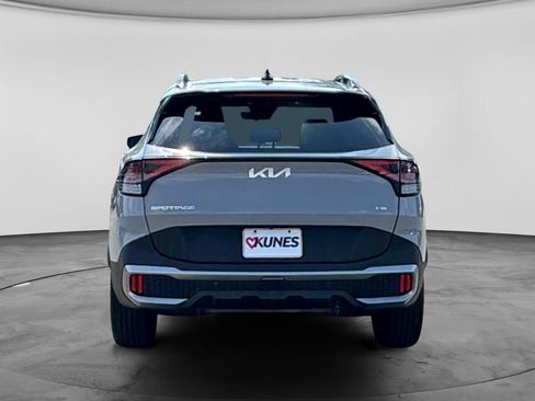 Used 2023 Kia Sportage X-Line AWD/4WD image 9