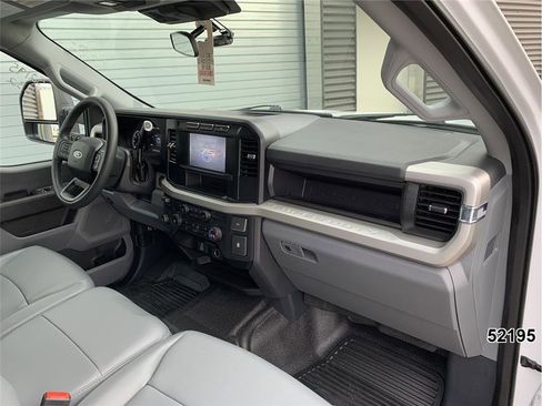Used 2023 Ford F250 XL image 36