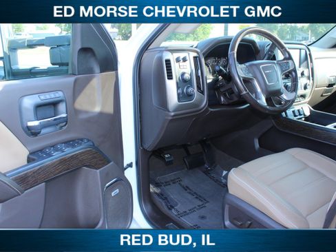 Used 2019 GMC Sierra 3500 Denali w/ Duramax Plus Package AWD/4WD image 6