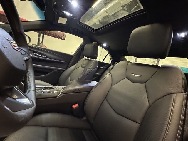 Used 2024 Cadillac CT4 Premium Luxury RWD image 21