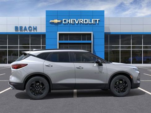 New 2026 Chevrolet Blazer LT image 5