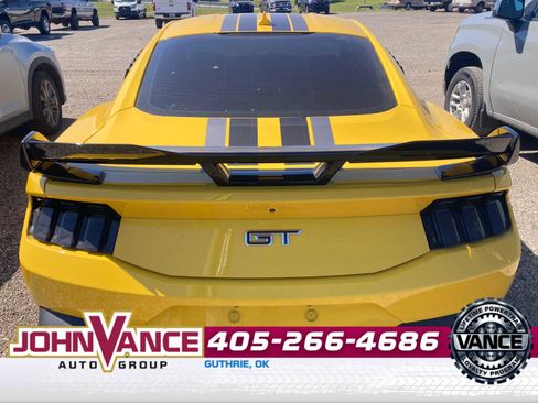 Used 2024 Ford Mustang GT Premium RWD image 5