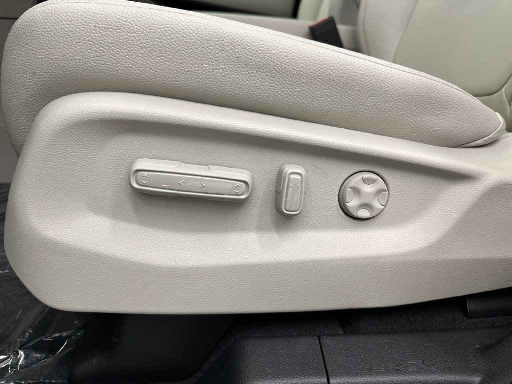 New 2026 Honda Odyssey EX-L image 10