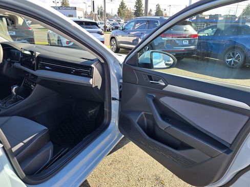 New 2026 Volkswagen Jetta SE image 40