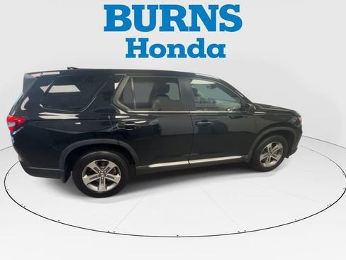 Certified 2024 Honda Pilot EX-L image 2