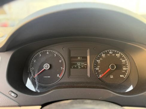 Used 2011 Volkswagen Jetta SE FWD image 6