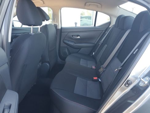 New 2025 Nissan Sentra SR image 6