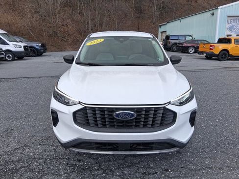 Certified 2023 Ford Escape Active image 2