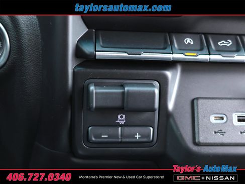 Used 2021 Chevrolet Silverado 1500 RST image 16