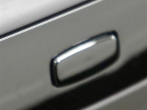 Used 2018 Buick Encore Premium image 44