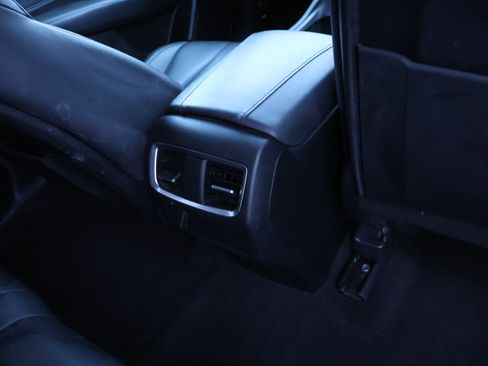 Used 2023 Acura RDX SH-AWD image 15