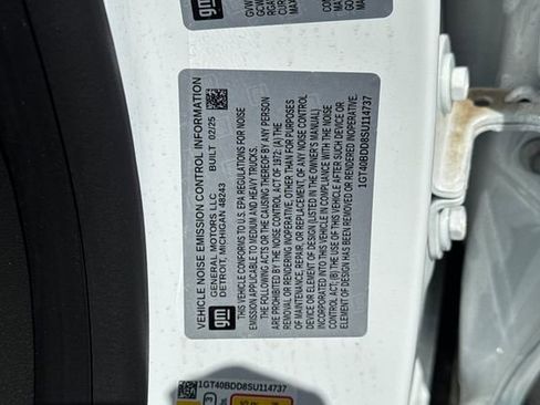 New 2025 GMC Hummer EV 2X image 29