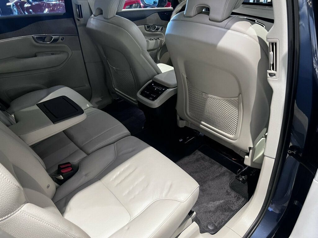 Used 2024 Volvo XC90 B6 Plus AWD/4WD image 21