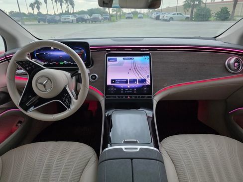 Used 2023 Mercedes-Benz EQS 450+ Sedan image 11