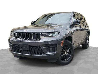 Used 2025 Jeep Grand Cherokee Laredo X w/ Luxury Tech Group I