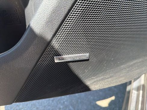 Certified 2021 Subaru Crosstrek 2.5i Limited w/ Moonroof Package 2 image 11