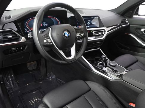Used 2021 BMW 330i xDrive Sedan w/ Premium Package AWD/4WD image 11