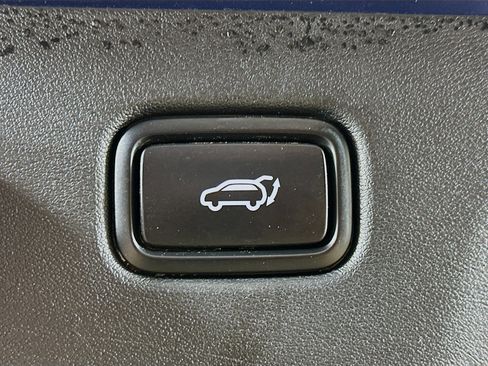 Used 2023 Kia EV6 Wind RWD image 30