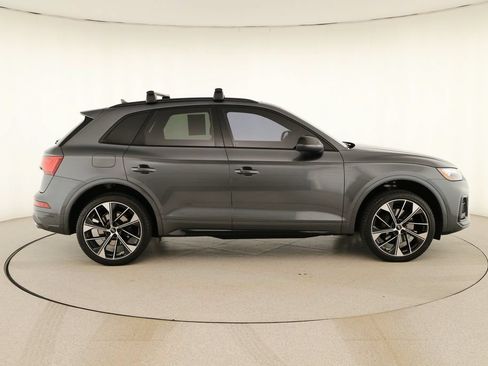 Certified 2024 Audi SQ5 Premium Plus AWD/4WD image 8