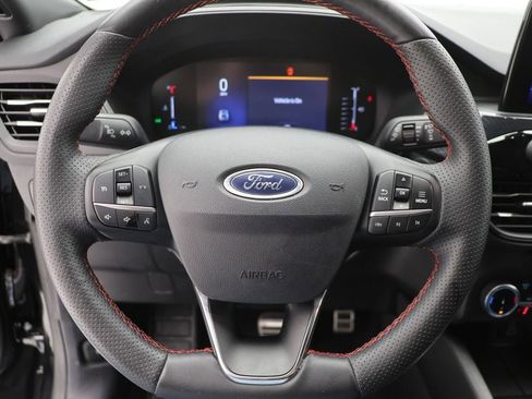 Used 2024 Ford Escape ST-Line image 17
