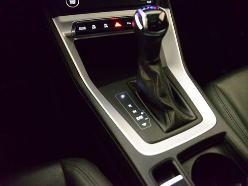 Certified 2022 Audi Q3 2.0T Premium w/ Convenience Package image 14