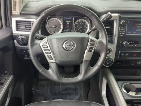 Used 2018 Nissan Titan PRO-4X w/ Pro-4x Utility Package image 23