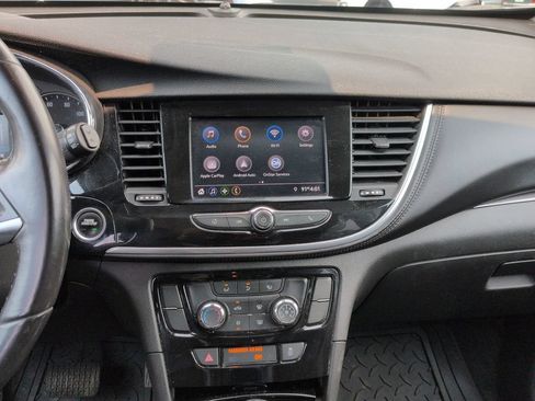 Used 2021 Buick Encore Preferred AWD/4WD image 14