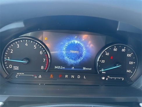 Used 2021 Ford Explorer XLT w/ Equipment Group 202A image 28