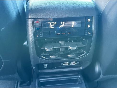 Used 2023 Jeep Grand Cherokee L Limited w/ Trailer Tow Group (B) image 28