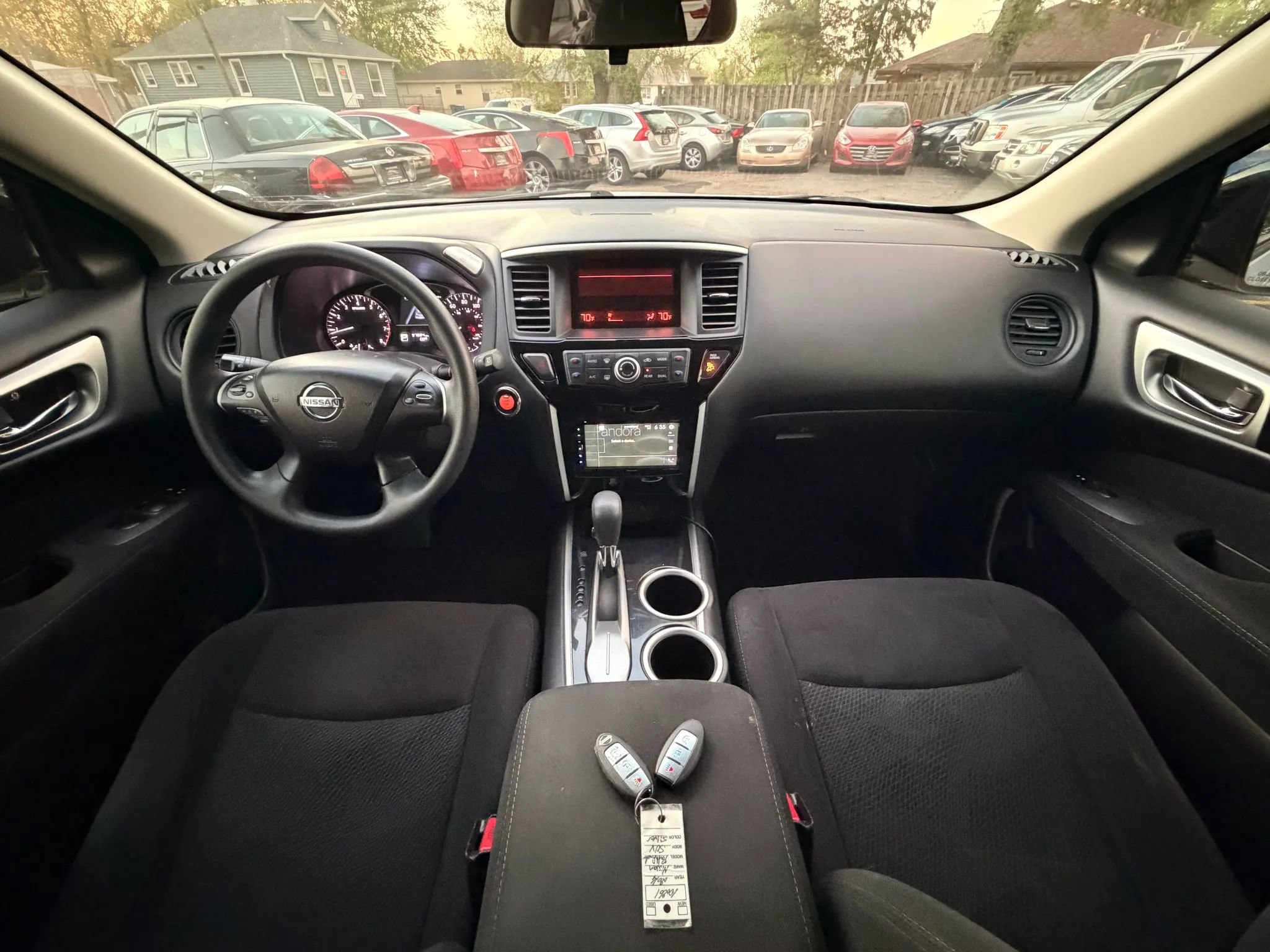 Used 2014 Nissan Pathfinder S FWD image 29