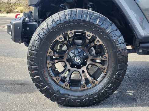 Used 2020 Jeep Wrangler Unlimited Rubicon image 9