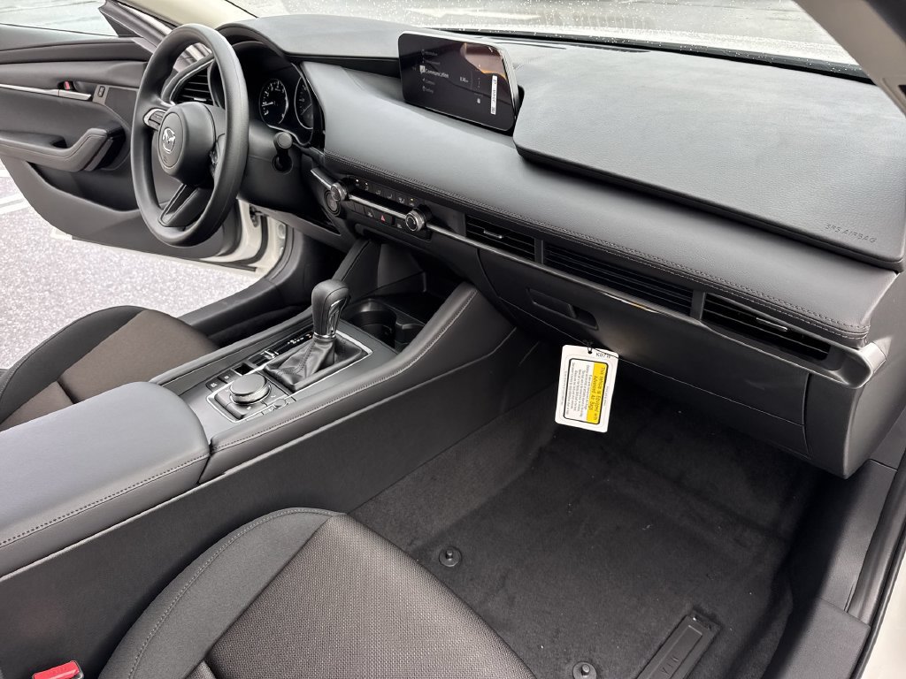 New 2026 MAZDA MAZDA3 s FWD image 32