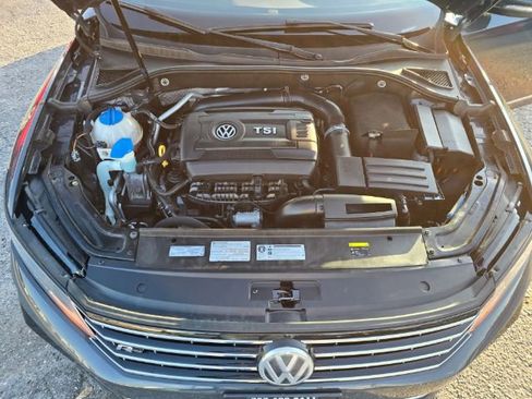 Used 2017 Volkswagen Passat 1.8T R-Line image 15