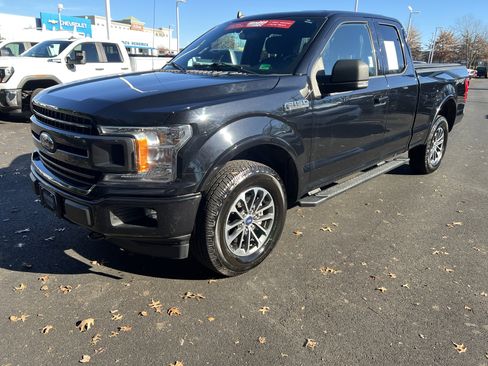 Used 2020 Ford F150 XLT w/ Equipment Group 302A Luxury image 5